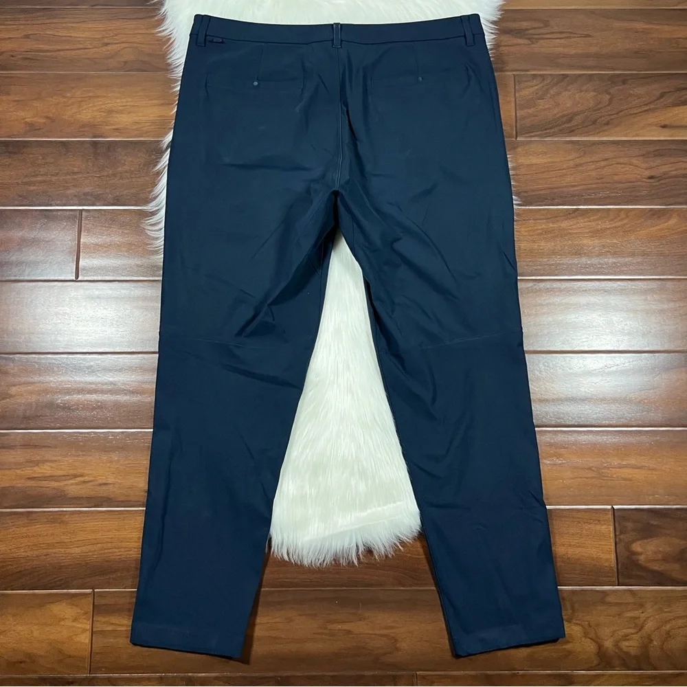 Lululemon Men's Size 40 Navy Blue Commission Slim Pants FLAW‎